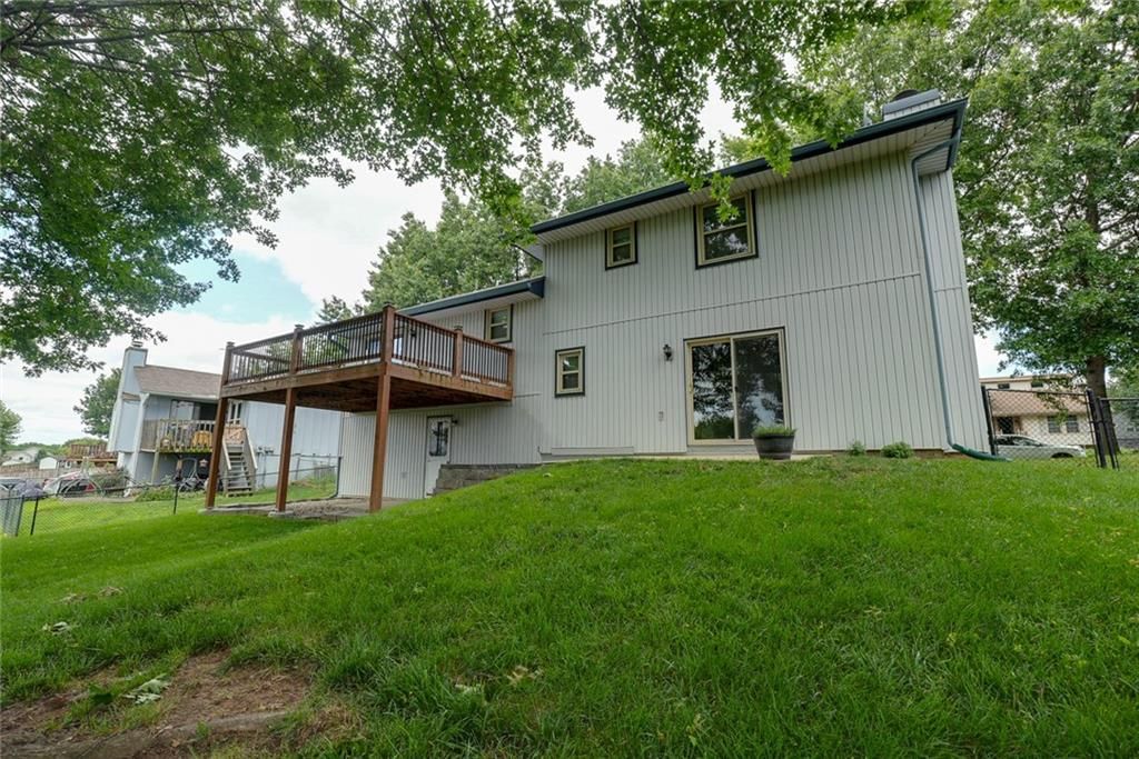 1211 N Davis Road — photo 30