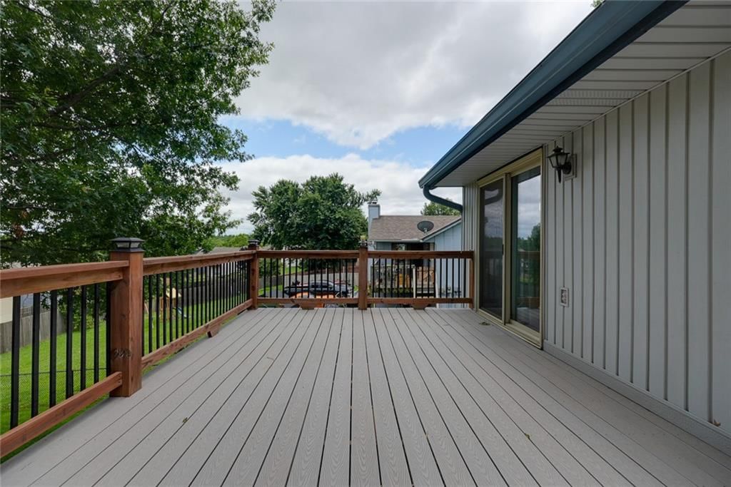 1211 N Davis Road — photo 33