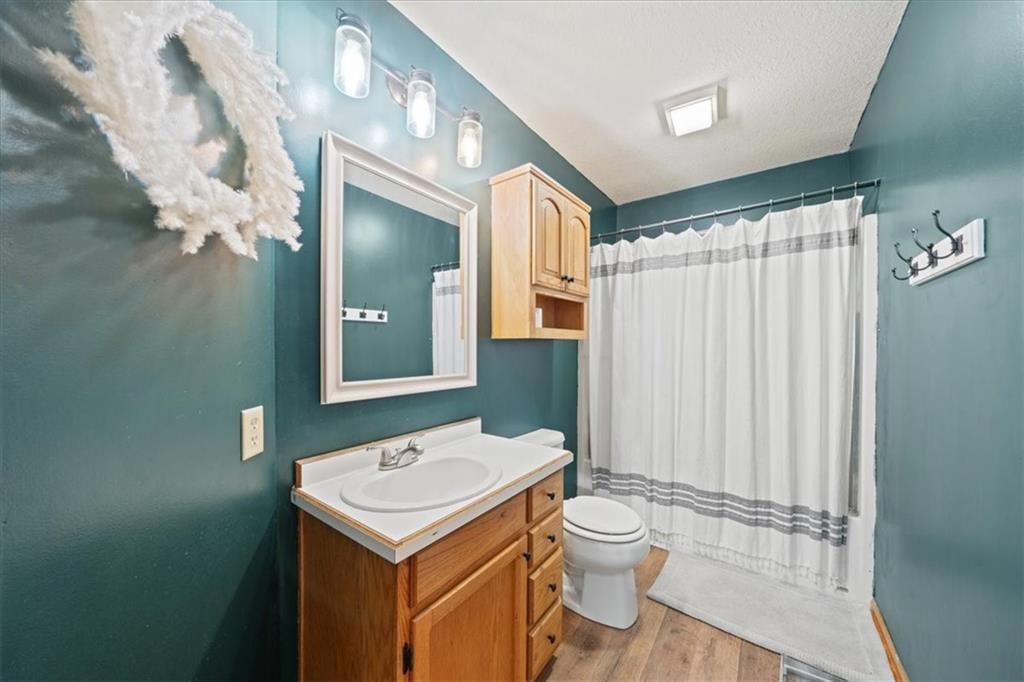 1181 S Delaware Street — photo 23
