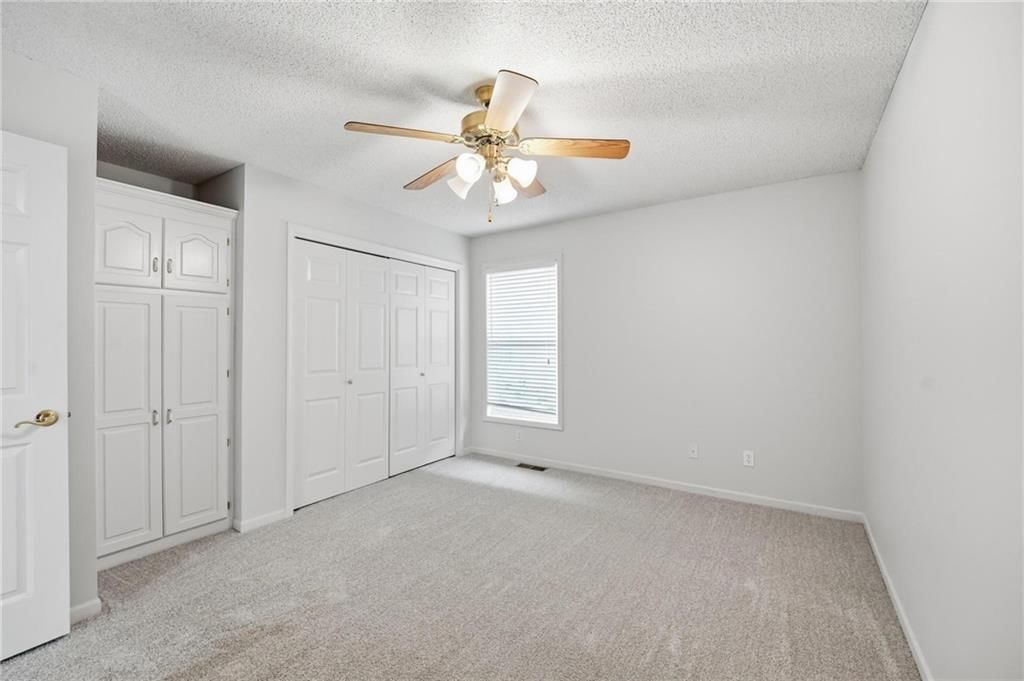 Photo 8 of 58 - 7904 N Cherry Street, Kansas City, MO 64118