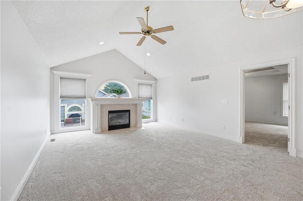 Photo 20 of 58 - 7904 N Cherry Street, Kansas City, MO 64118
