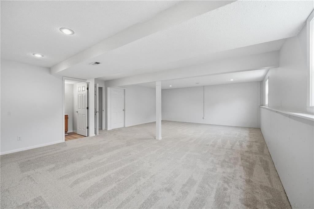 Photo 42 of 58 - 7904 N Cherry Street, Kansas City, MO 64118