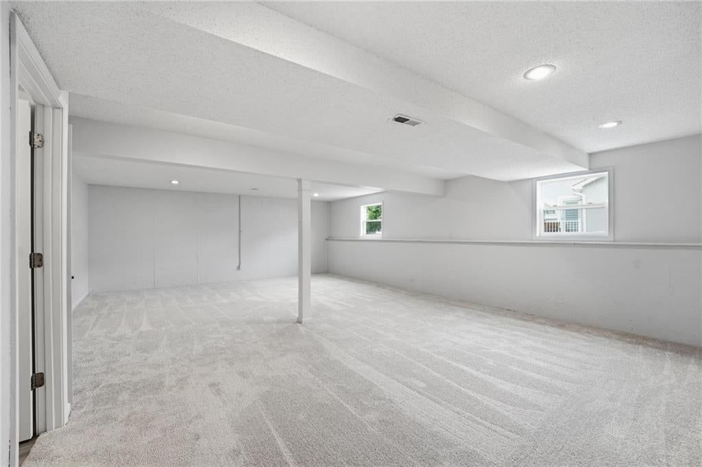 Photo 43 of 58 - 7904 N Cherry Street, Kansas City, MO 64118