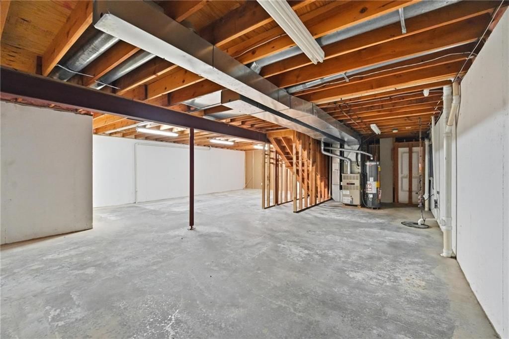 Photo 45 of 58 - 7904 N Cherry Street, Kansas City, MO 64118