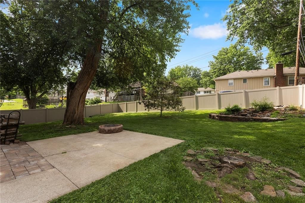 11706 E 62nd Terrace — photo 35