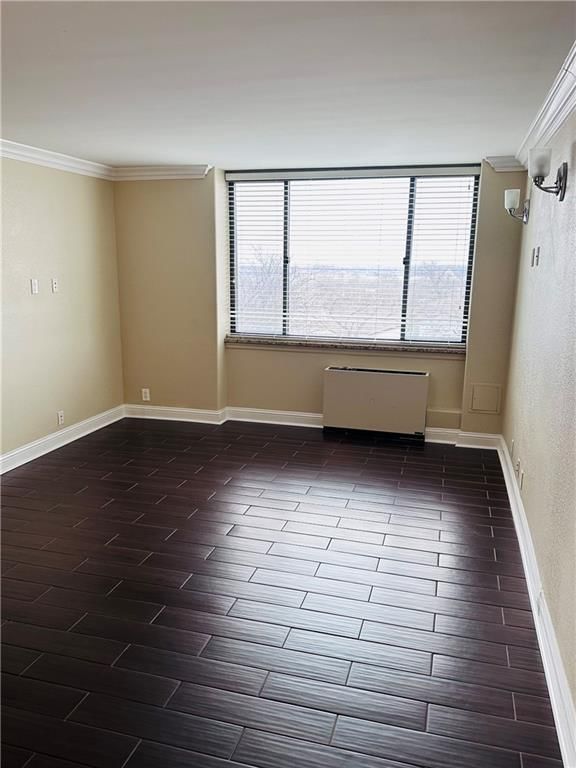 700 E 8th Street — photo 2