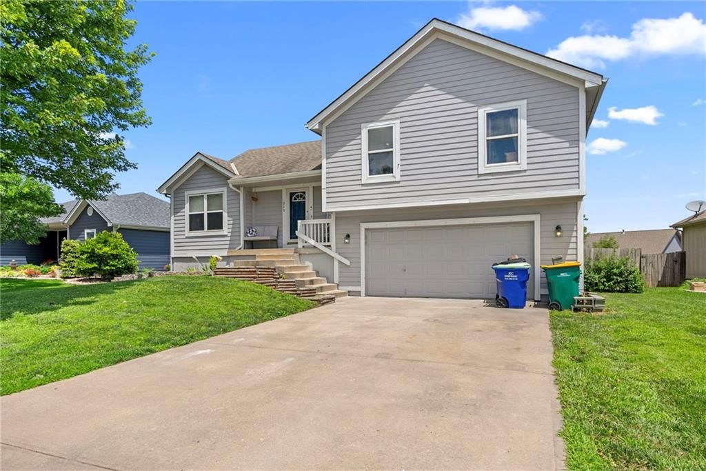 920 PUMPKIN RIDGE Street — photo 2