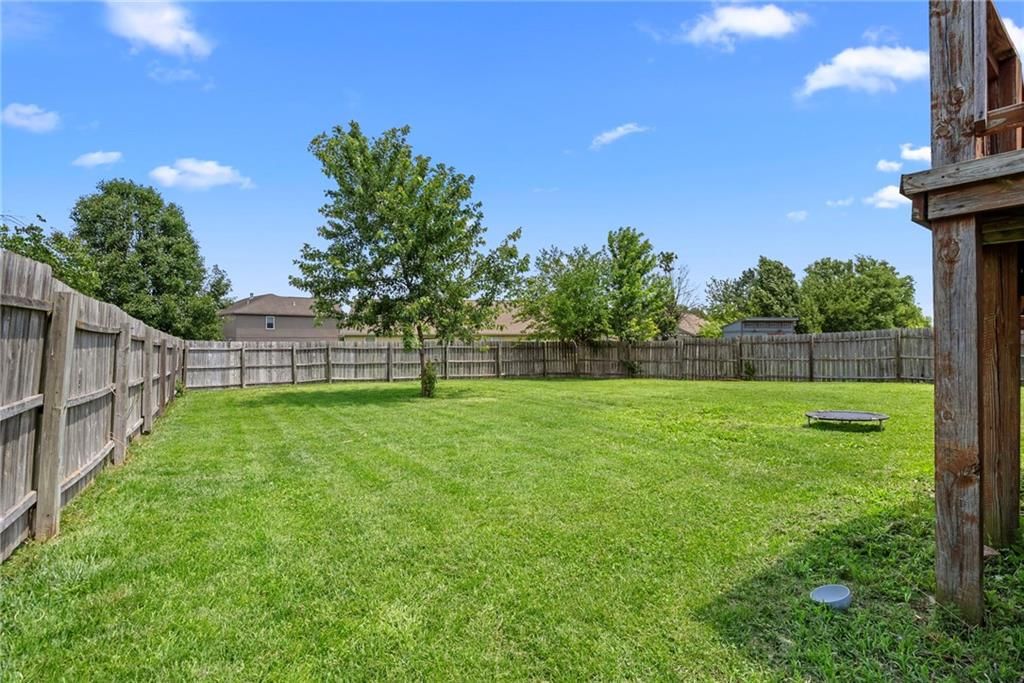 920 PUMPKIN RIDGE Street — photo 27