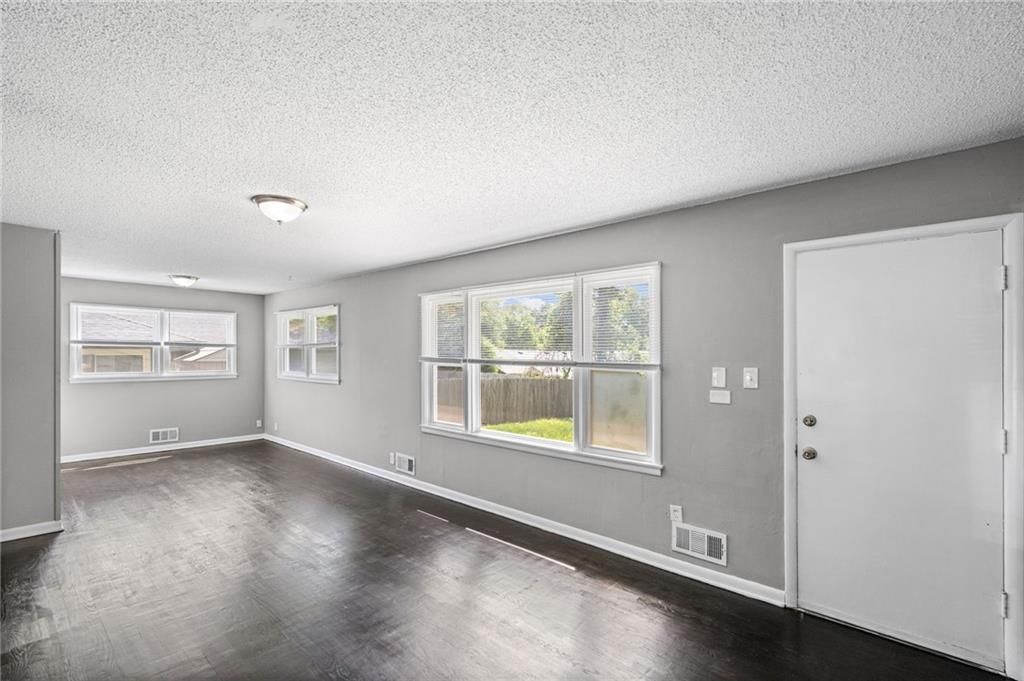 7409 E 109th Street — photo 10