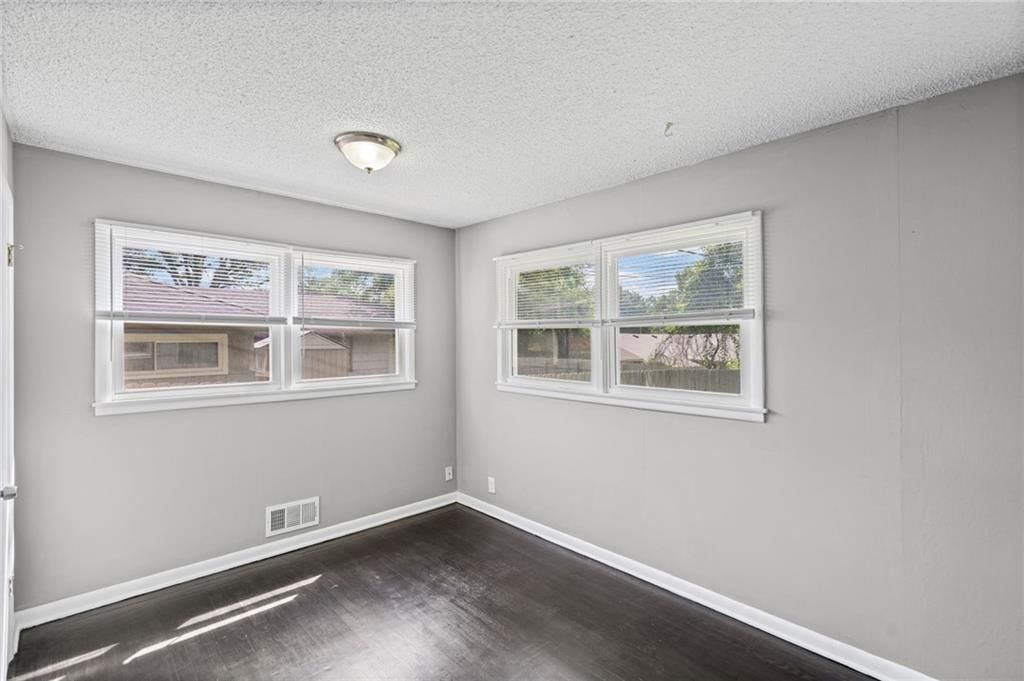 7409 E 109th Street — photo 12