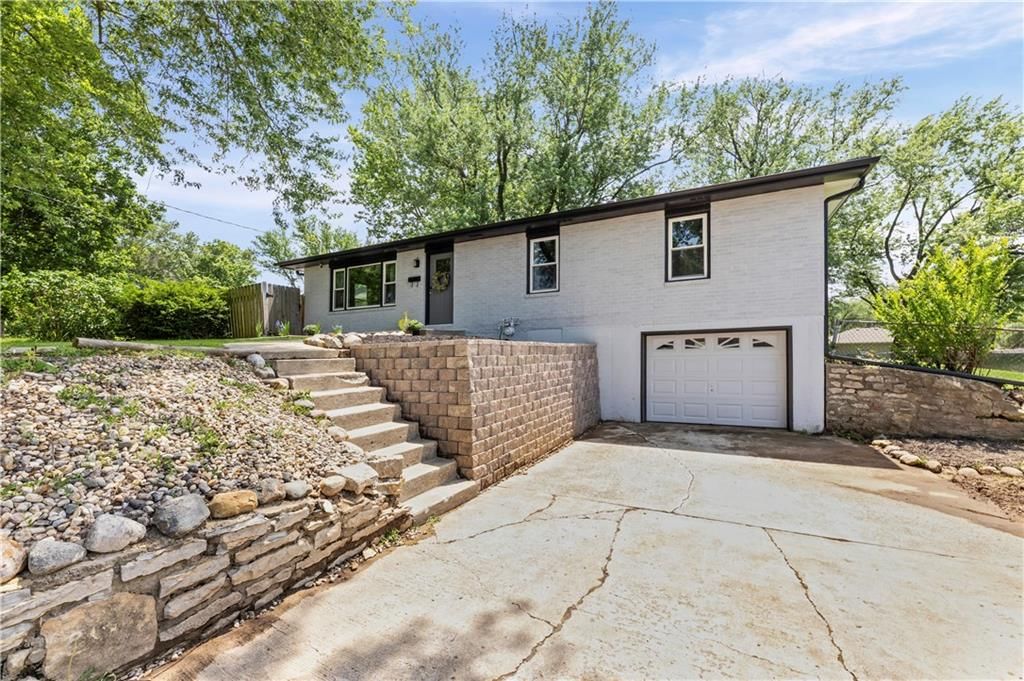 13101 NW Porter Road — photo 3