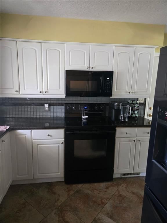 11308 E 62nd Street — photo 11