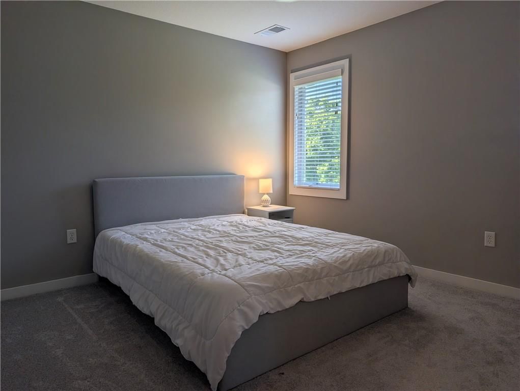 1204 Rich Boulevard — photo 18
