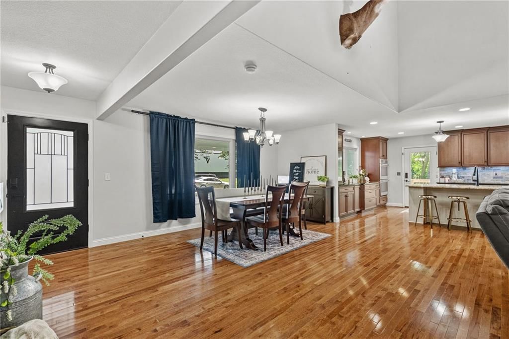 27800 Wonka Drive — photo 6