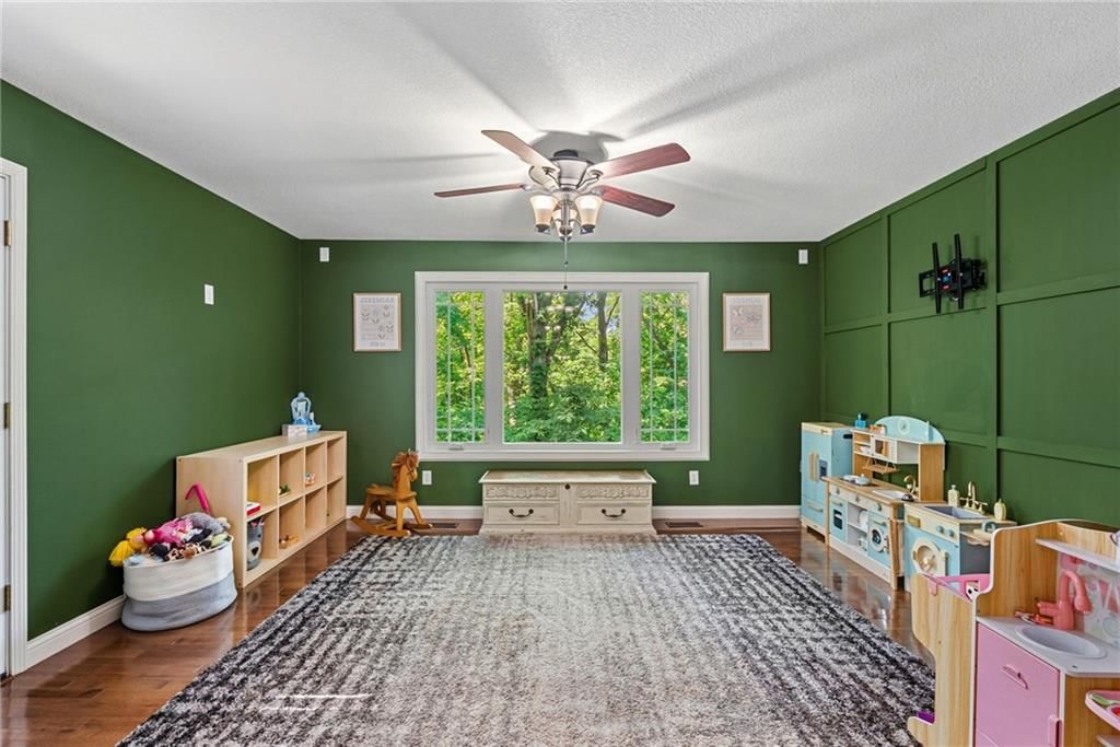 27800 Wonka Drive — photo 14