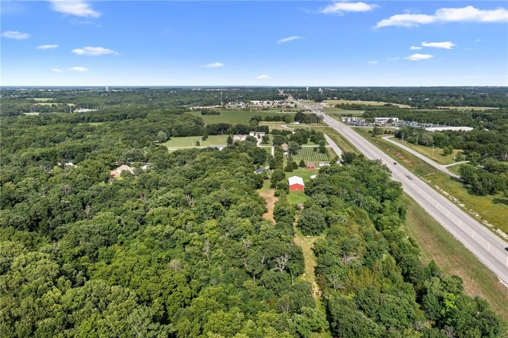 27800 Wonka Drive — photo 45