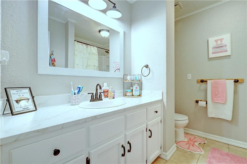 2420 SW Rome Court — photo 17