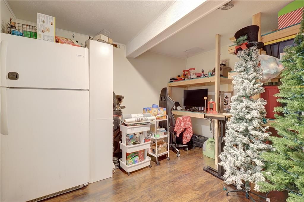 2420 SW Rome Court — photo 32