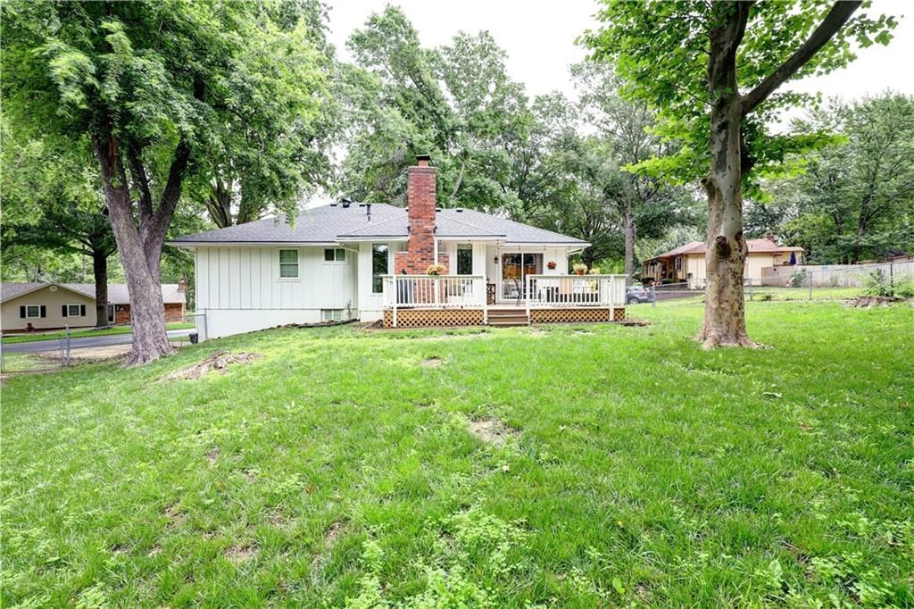 2420 SW Rome Court — photo 37