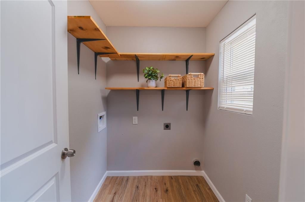 5034 Ottawa Street — photo 8