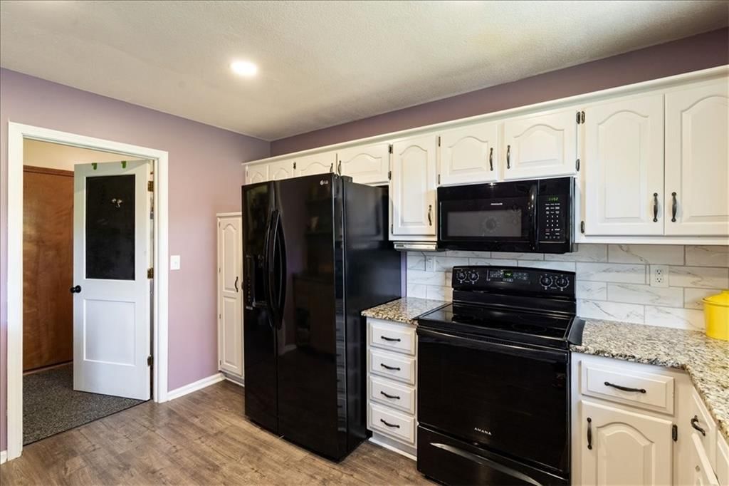 724 NE Hunters Ridge N/A — photo 12