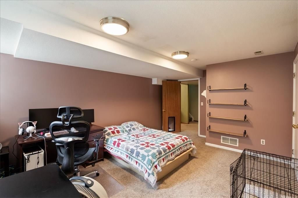 724 NE Hunters Ridge N/A — photo 31