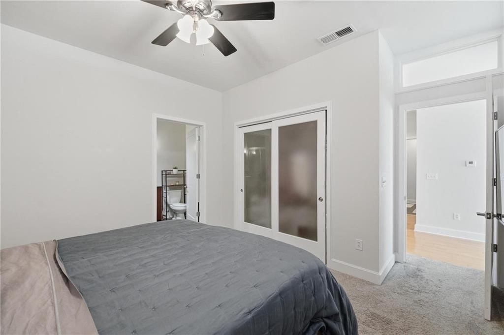 4521 Wornall Road — photo 22