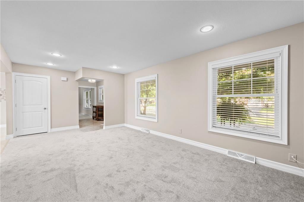 2319 Fayette Street — photo 10