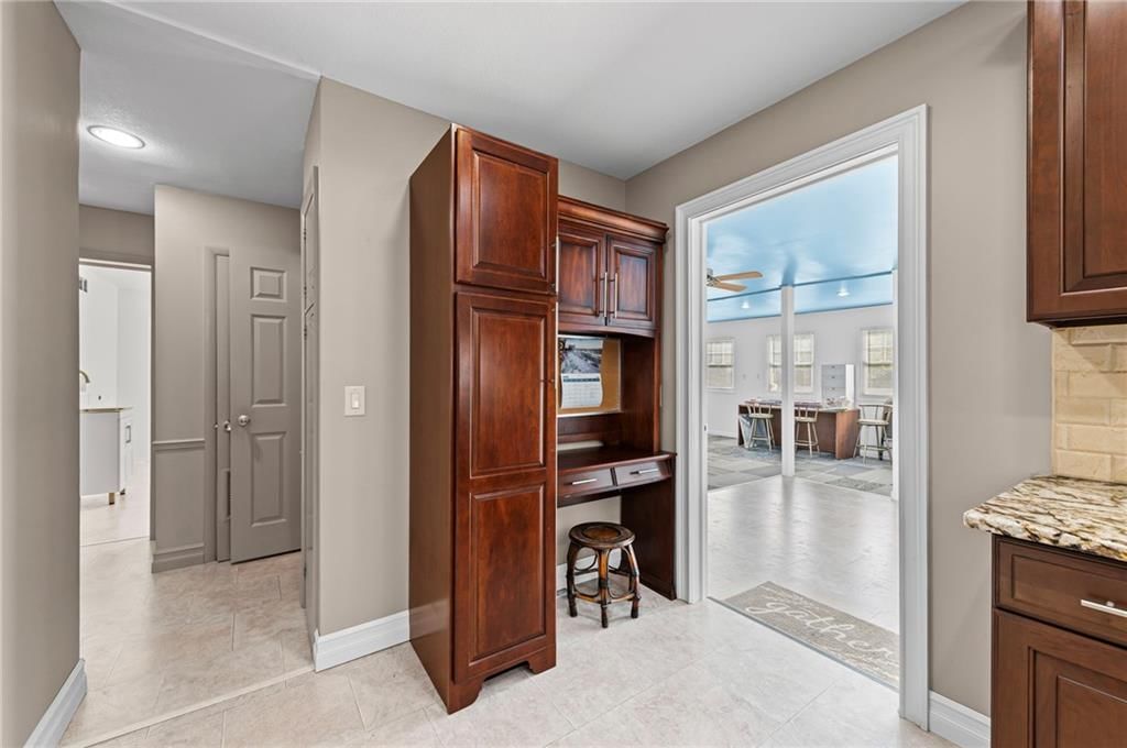 2319 Fayette Street — photo 16
