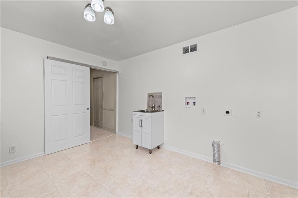 2319 Fayette Street — photo 19