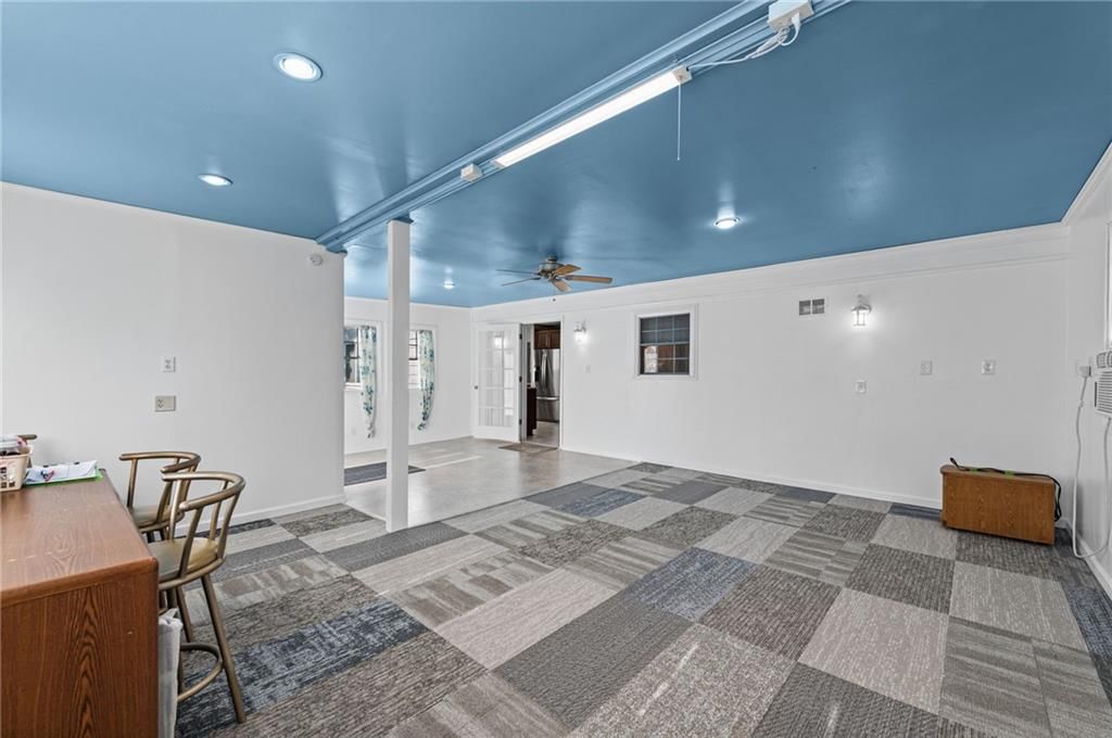 2319 Fayette Street — photo 21