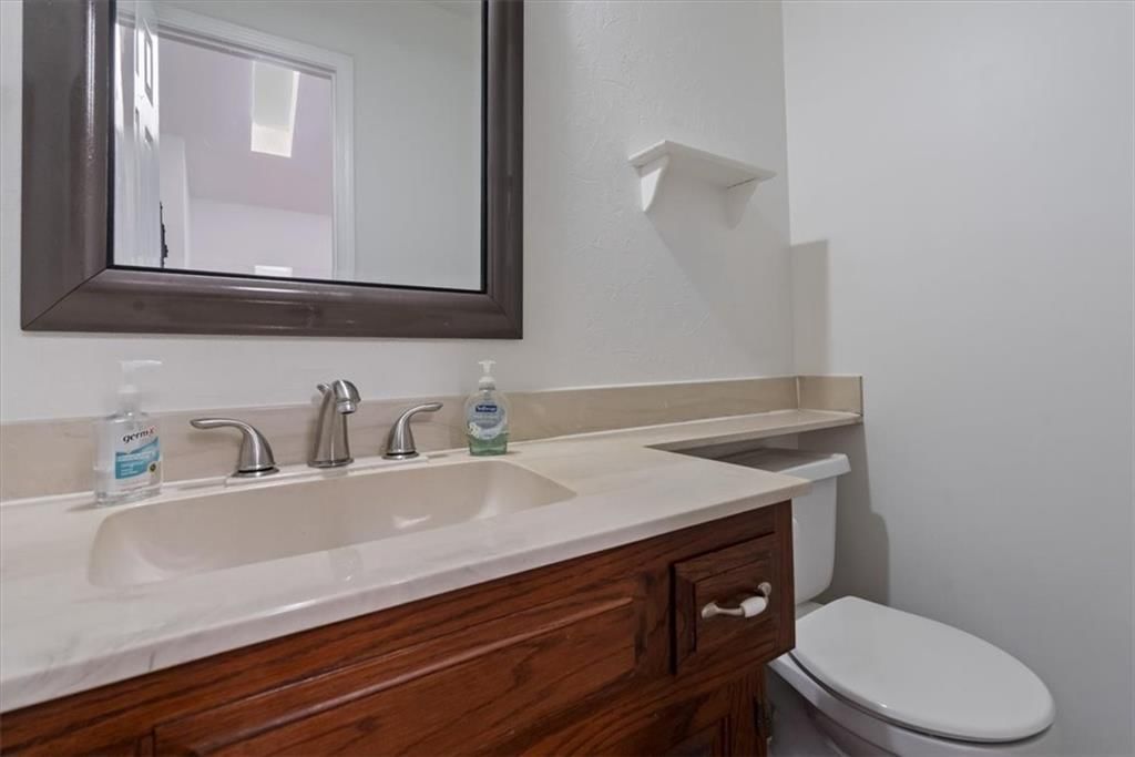 12015 Mackey Street — photo 8