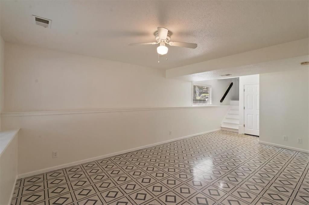 12015 Mackey Street — photo 18