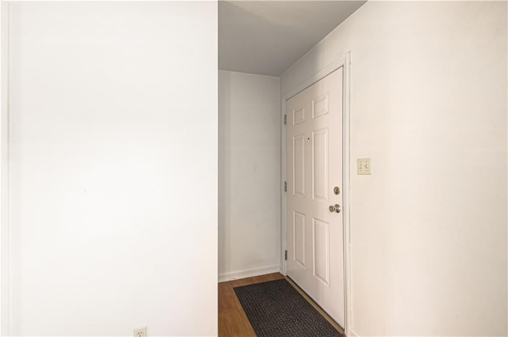 11624 W 68th Street — photo 3