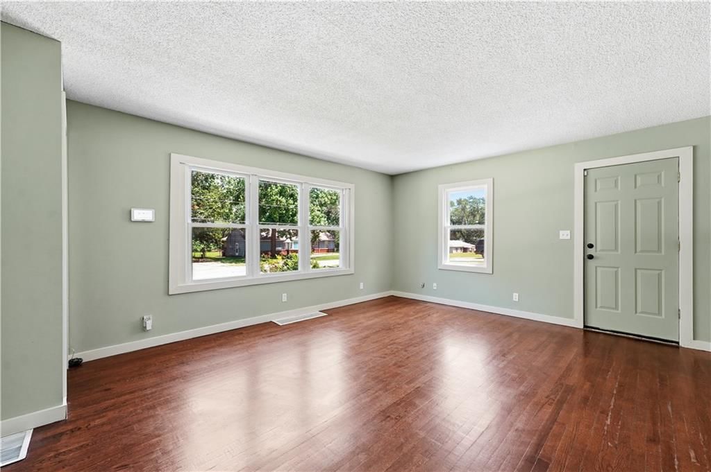 505 NE 74TH Terrace — photo 7