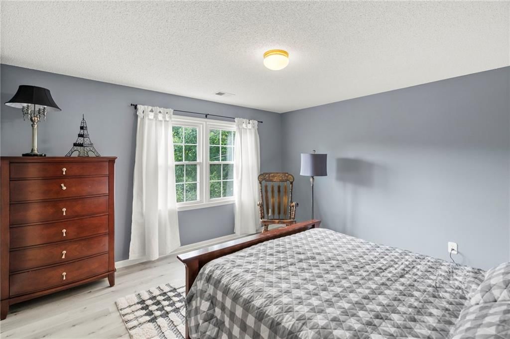 12811 Reeder Street — photo 22