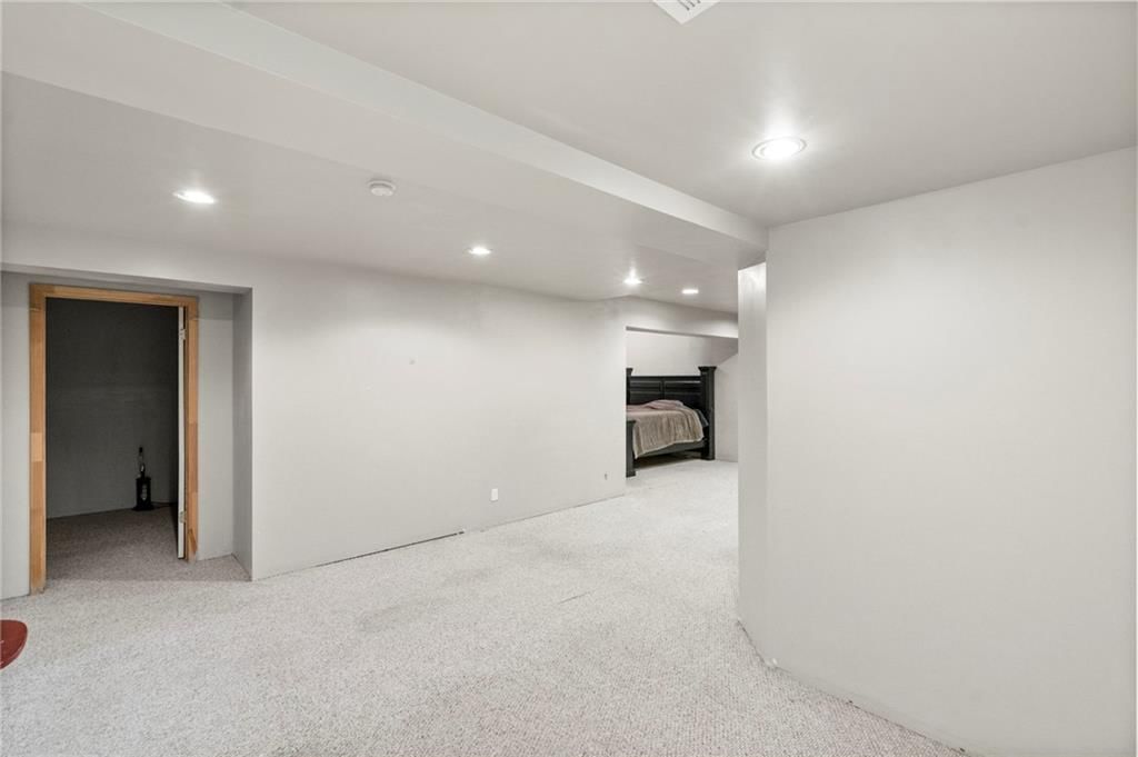 12811 Reeder Street — photo 43