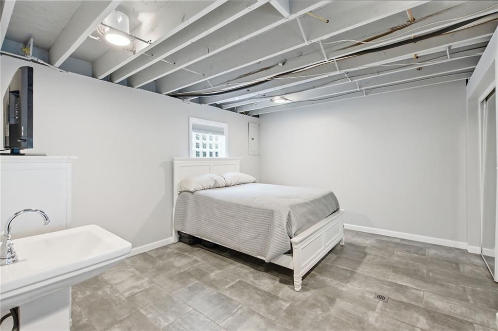 300 N 20TH Street — photo 27