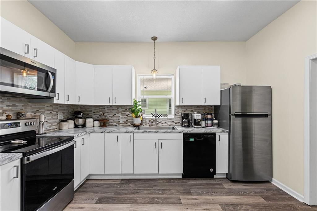 619 N Main Street — photo 10