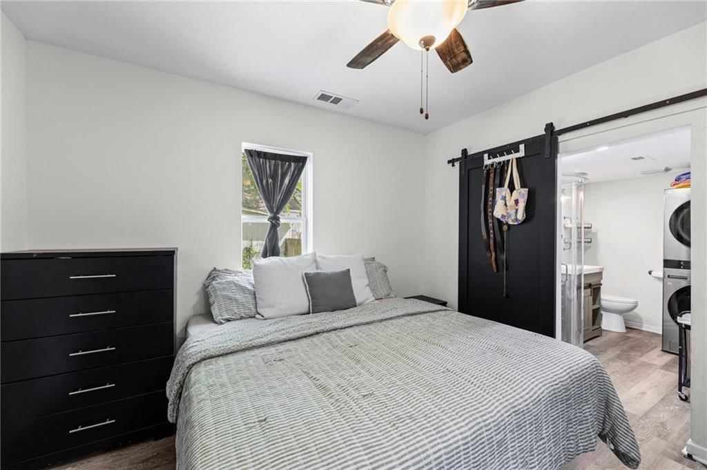 619 N Main Street — photo 15