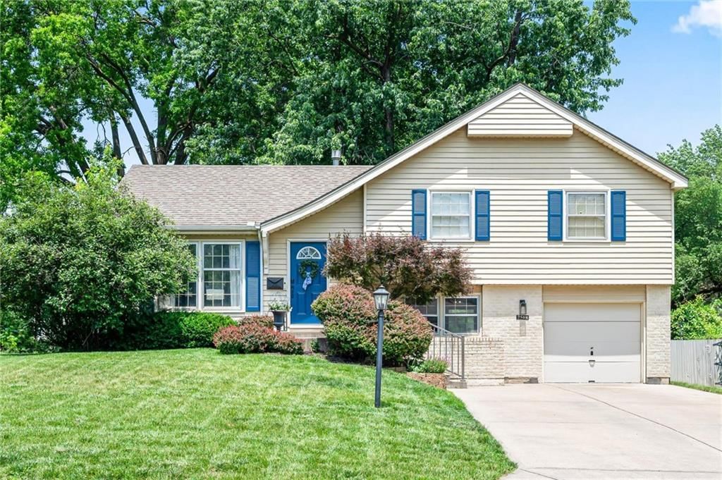 7508 W 95th Terrace, Overland Park, KS
