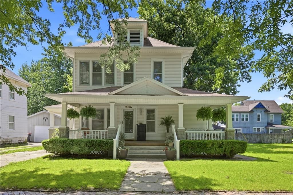 206 S Catalpa Street, Pittsburg, KS