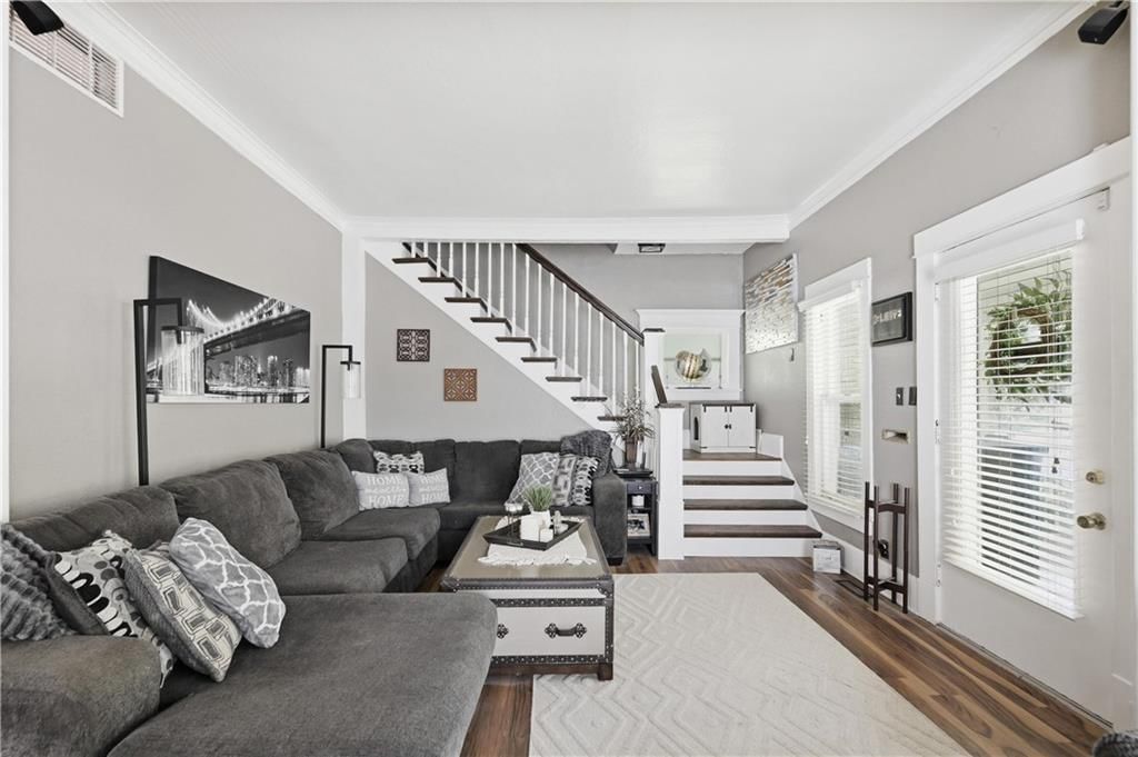 206 S Catalpa Street — photo 7