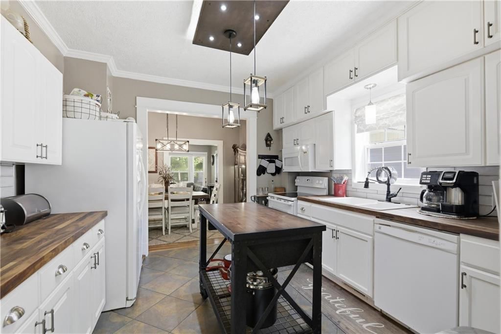 206 S Catalpa Street — photo 15