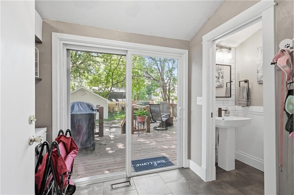 206 S Catalpa Street — photo 16