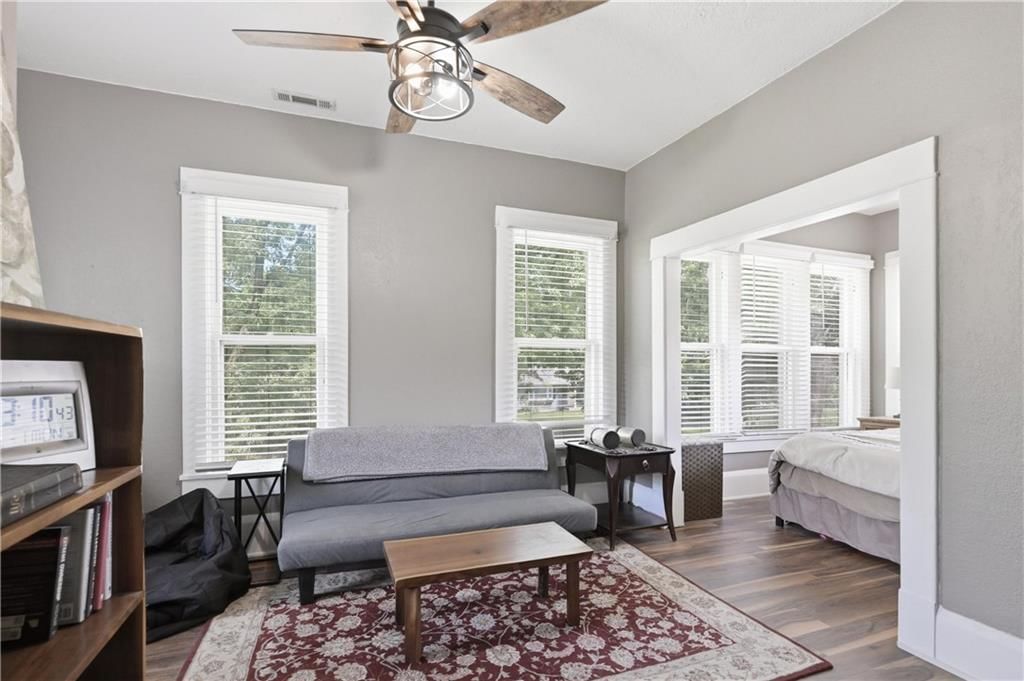 206 S Catalpa Street — photo 30