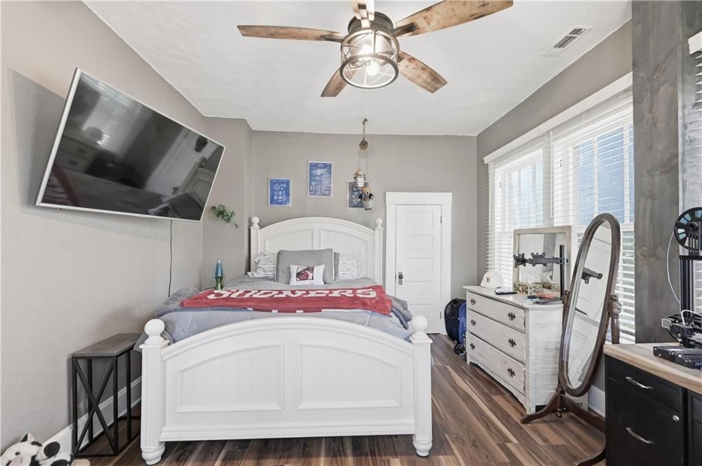 206 S Catalpa Street — photo 39