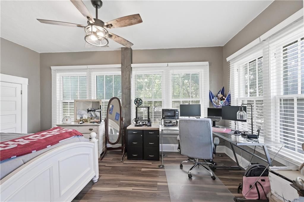 206 S Catalpa Street — photo 41