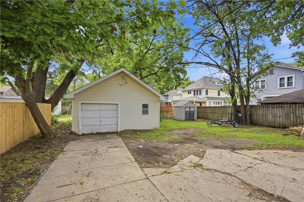 206 S Catalpa Street — photo 51