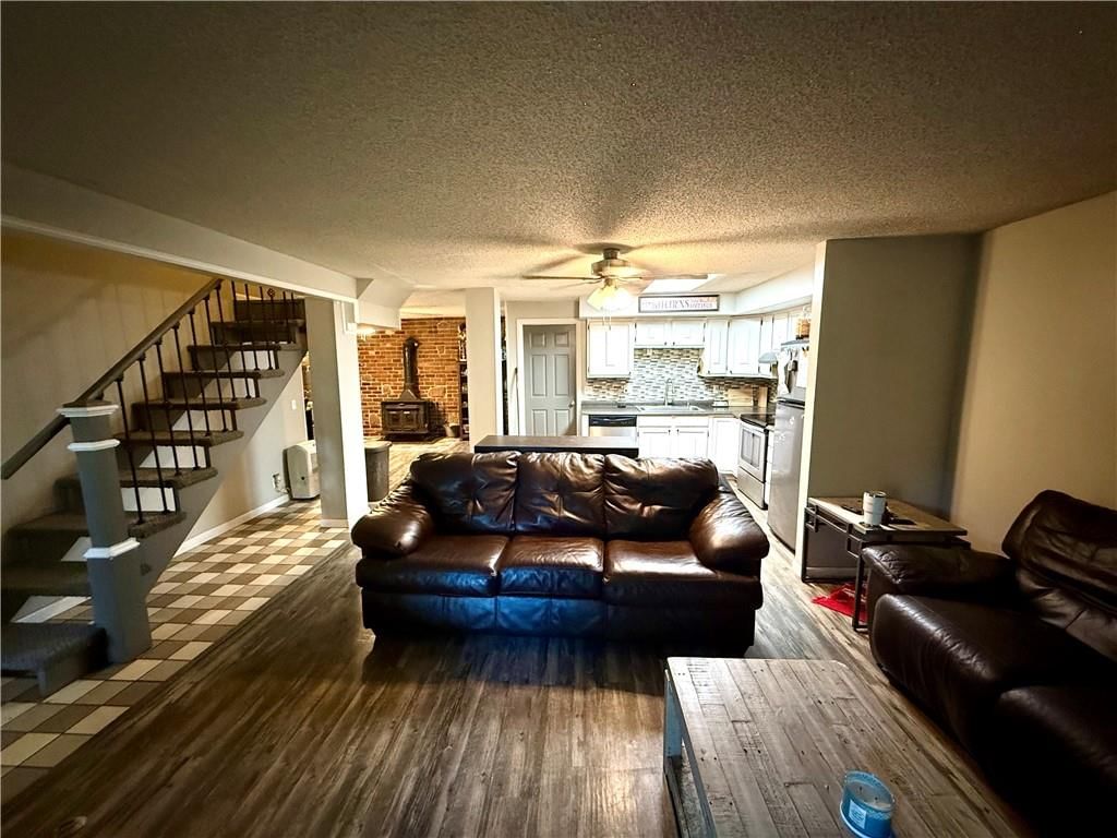 3127 Gene Field Road — photo 3
